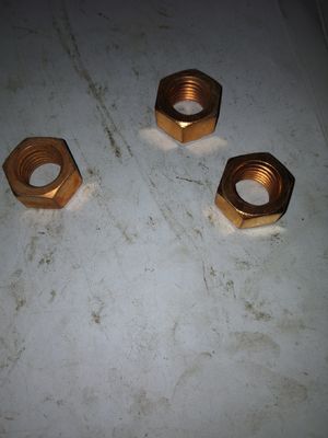 Nueces de cilindro con certificación ISO9001 y grandes ahorros