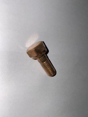 03.53B Partes del motor Cabeza del cilindro Torsión de escape Componente estándar