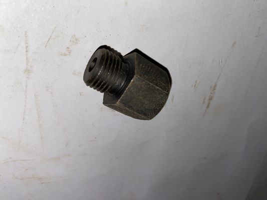 12VB. 22.04 Silla de válvula de desagüe de fundición para el mantenimiento de motores de bomba de agua